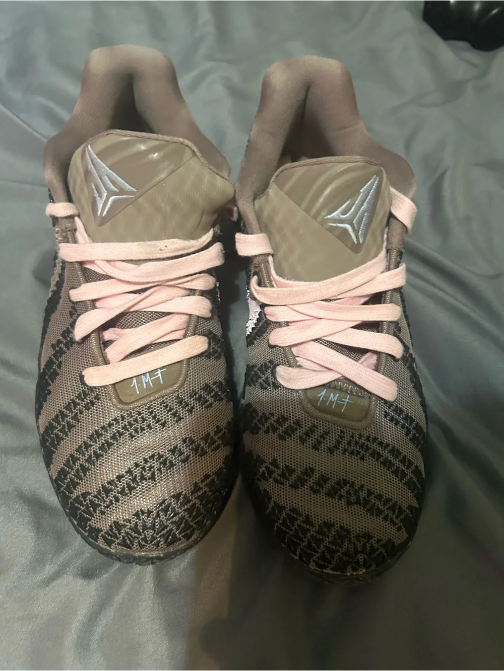 Men’s ja 3 showstopper Grey and Pink Knit Athletic Shoe